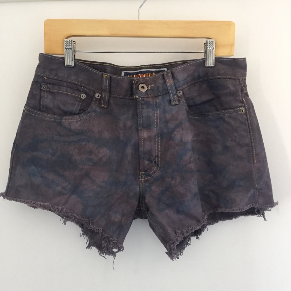 Levi’s Tie-Dye Distressed Shorts Waist 33